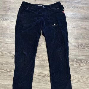 Amundsen women’s large corduroy pant